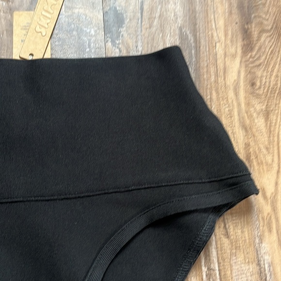 Skims Black Knit High Waisted Bikini Bottoms - Picture 2 of 6